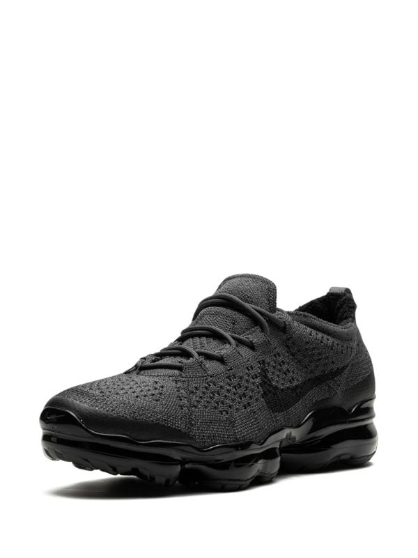 Nike air vapormax flyknit 3 hot sale all black