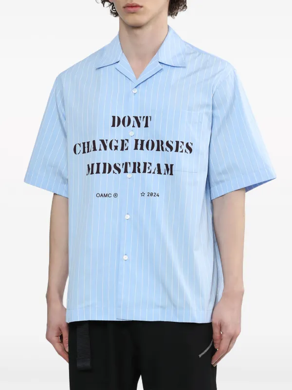 OAMC ストライプ スローガン シャツ | ブルー | FARFETCH JP OAMC ストライプ スローガン シャツ | ブルー | FARFETCH JP