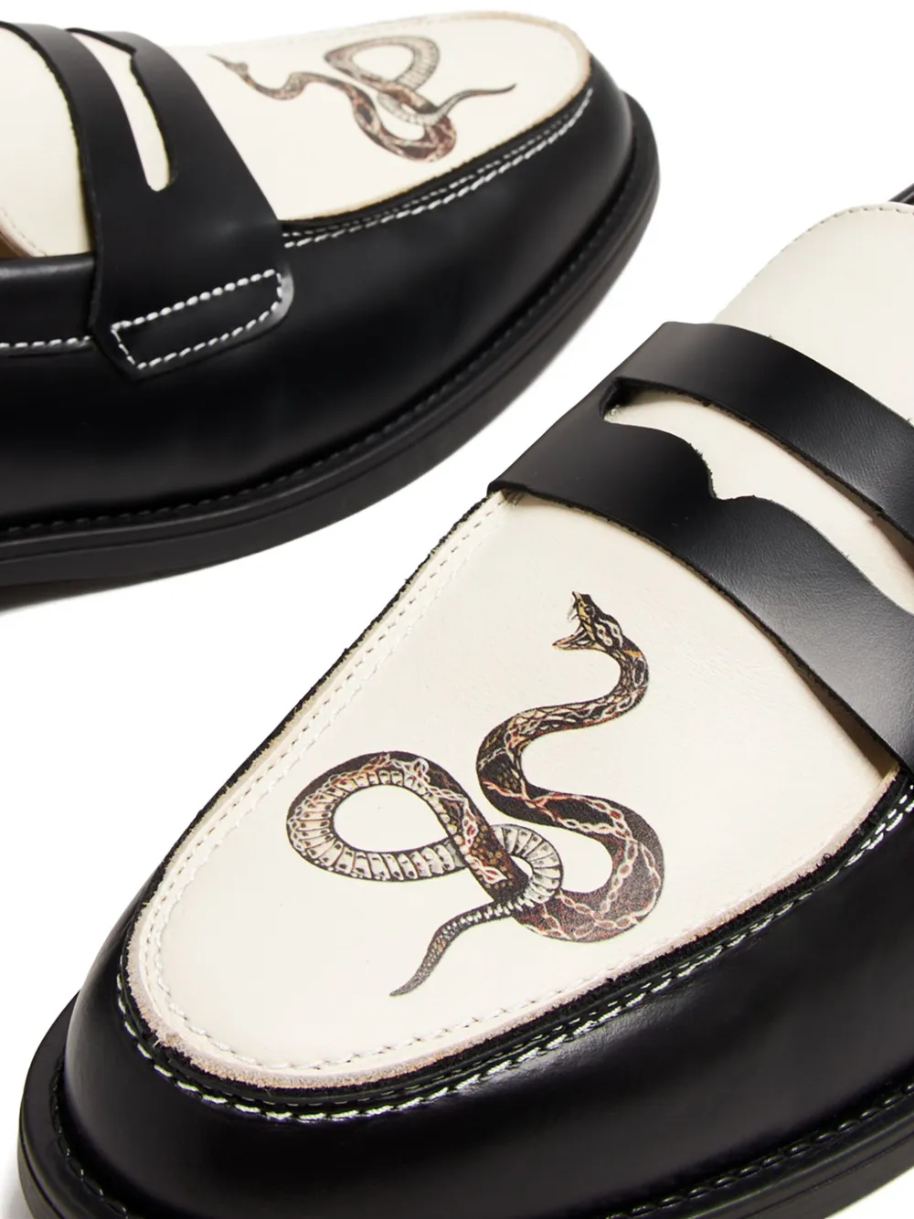 DUKE & DEXTER Leren loafers met slang-patroon Zwart