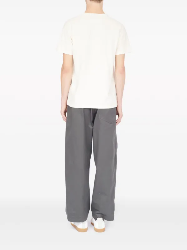 Tシャツ・カットソー Maison Margiela Green Cotton T-Shirt With Reverse Logo Maison Margiela - Décortiqué T-shirt | HBX - Globally