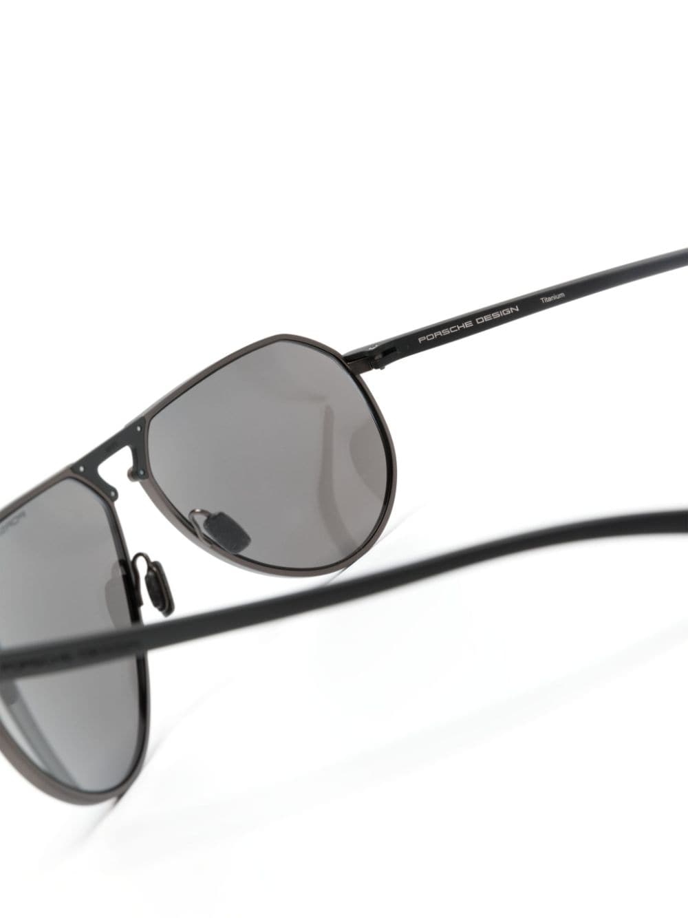 Shop Porsche Design P'8938 Pilot-frame Sunglasses In 绿色