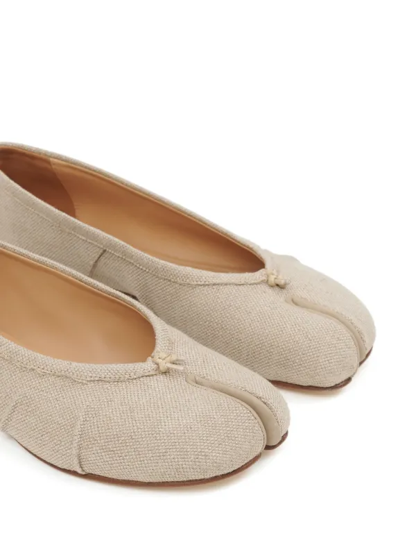 Maison Margiela Tabi Linen Ballerina Shoes | Neutrals | FARFETCH
