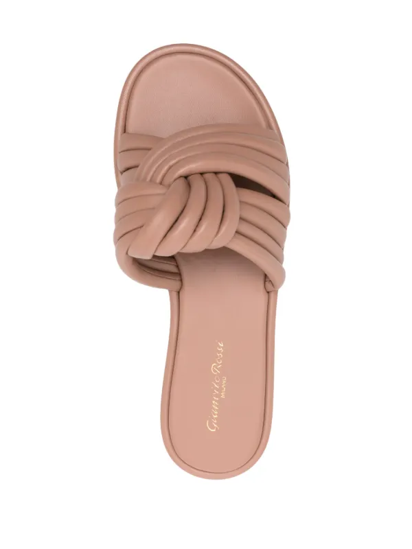 【送料&関税込】Gianvito Rossi Leather Slides Gianvito Rossi Ottavia Leather Slides | Neutrals | FARFETCH