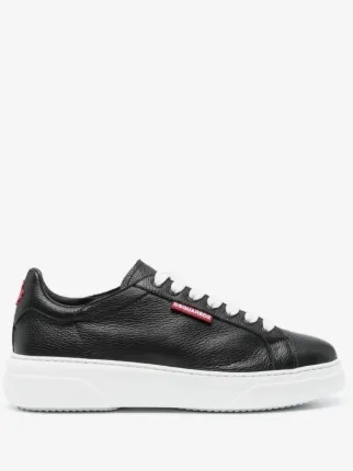 DSQUARED2