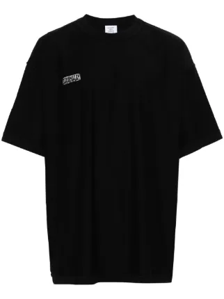 VETEMENTS