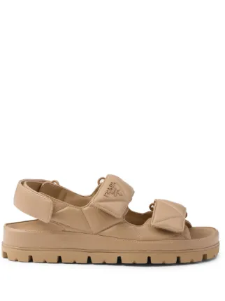 【関税込み】PRADA 国内発送 キルティング レザー サンダル Prada キルティング レザーサンダル | ブラック | FARFETCH JP