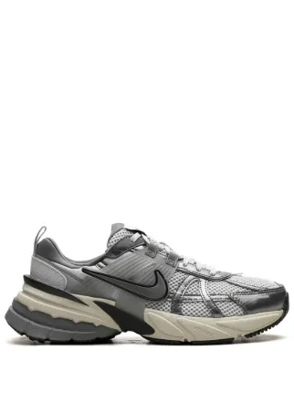Nike Tênis V2K Run 