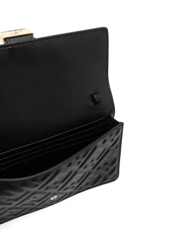 FENDI バゲット チェーンウォレット | ブラック | FARFETCH JP