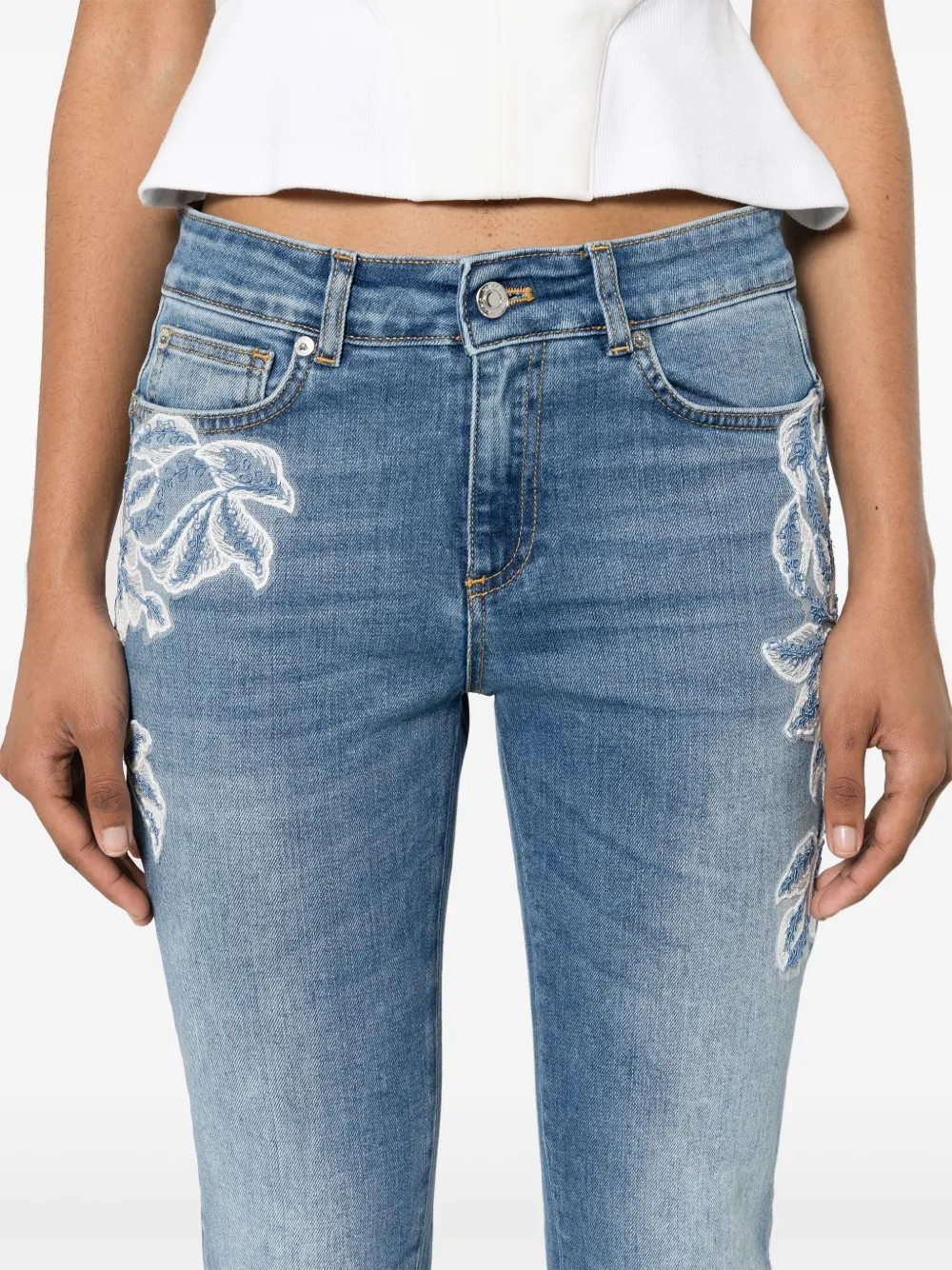 Shop Ermanno Firenze Floral-embroidery Skinny Jeans In Blue