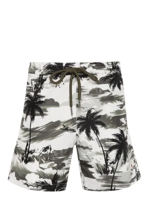 Moncler shorts de playa con parche del logo