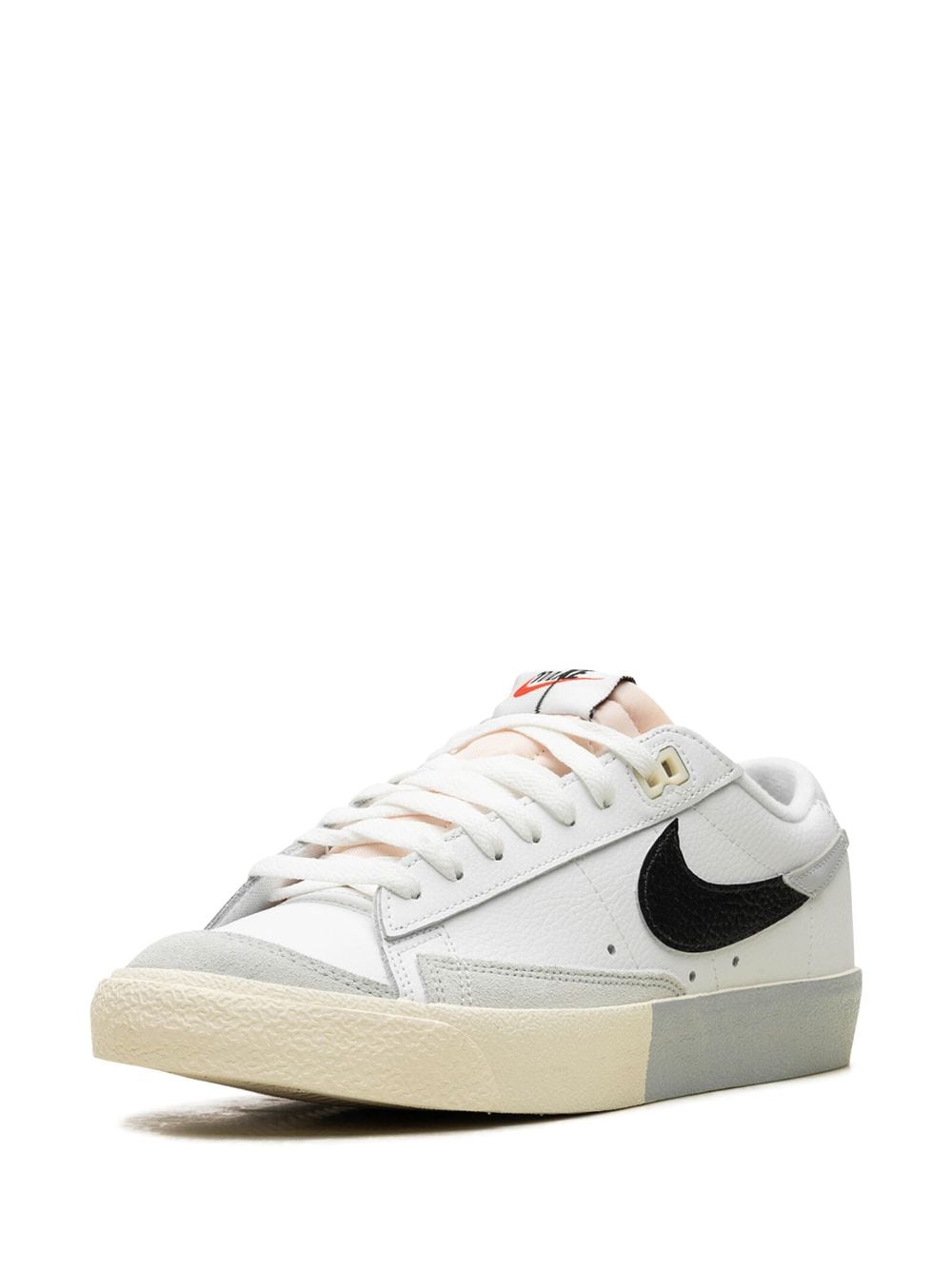 Blazer Low '77 Split - White/Black sneakers