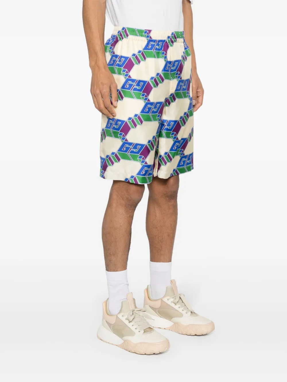 Shop Gucci Logo-print Silk Shorts In Nude