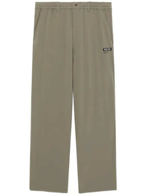 izzue logo-appliquéd trousers