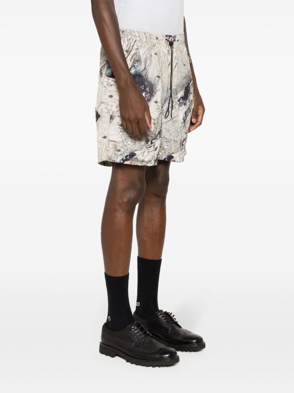 Shop Pace Abstract-print Drawstring Shorts In Neutrals