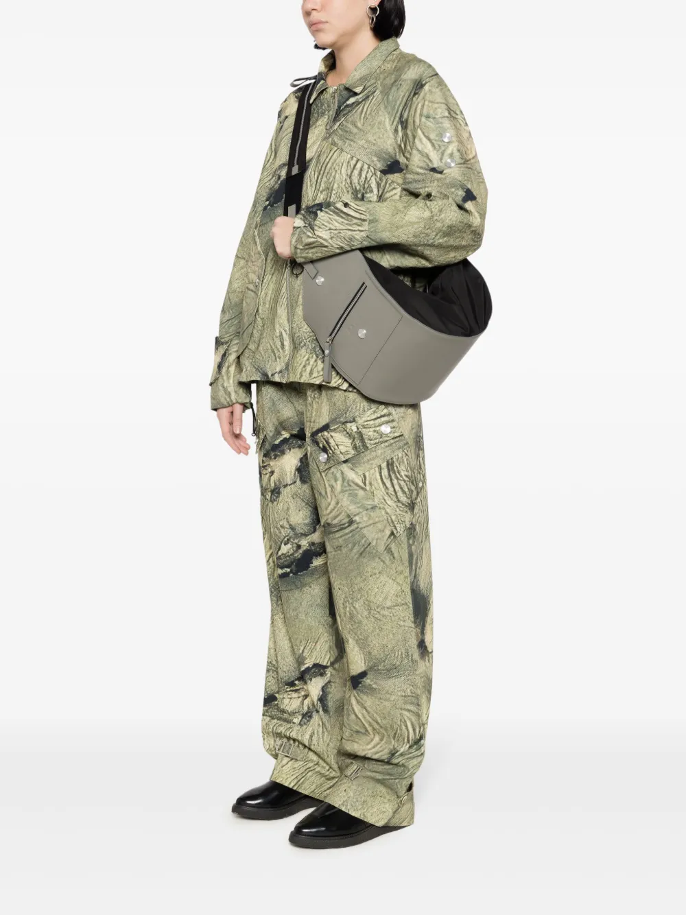 Pace Jimu Shoulder Bag In Green