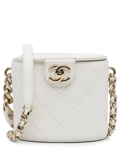 CHANEL Pre-Owned 2019 CC turn-lock diamond-quilted vanity bag