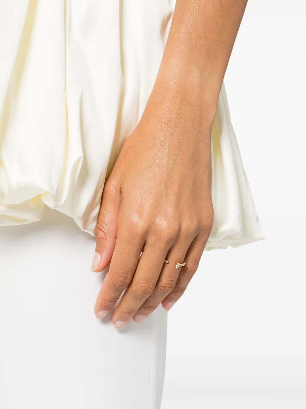 LEANDRA 18kt geelgouden Cabo ring met diamant