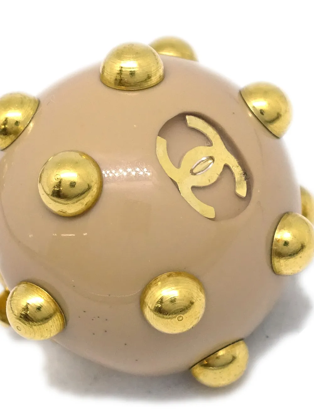 Pre-owned Chanel 2000 Cc Studded Clip-on Earrings In Gold