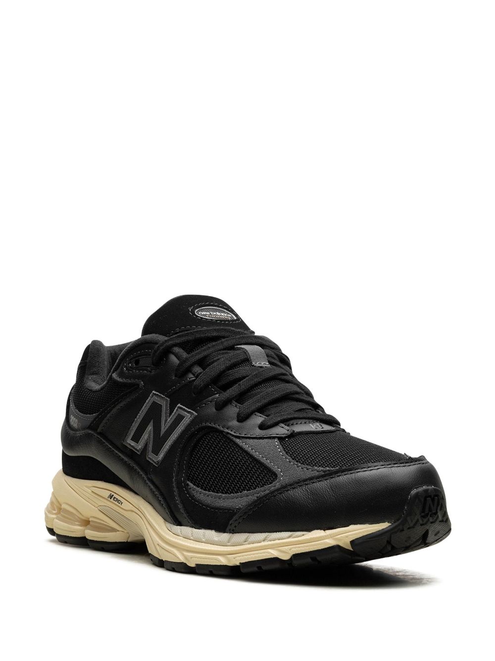 hype New Balance M2002R "Vintage Black White" sneakers 