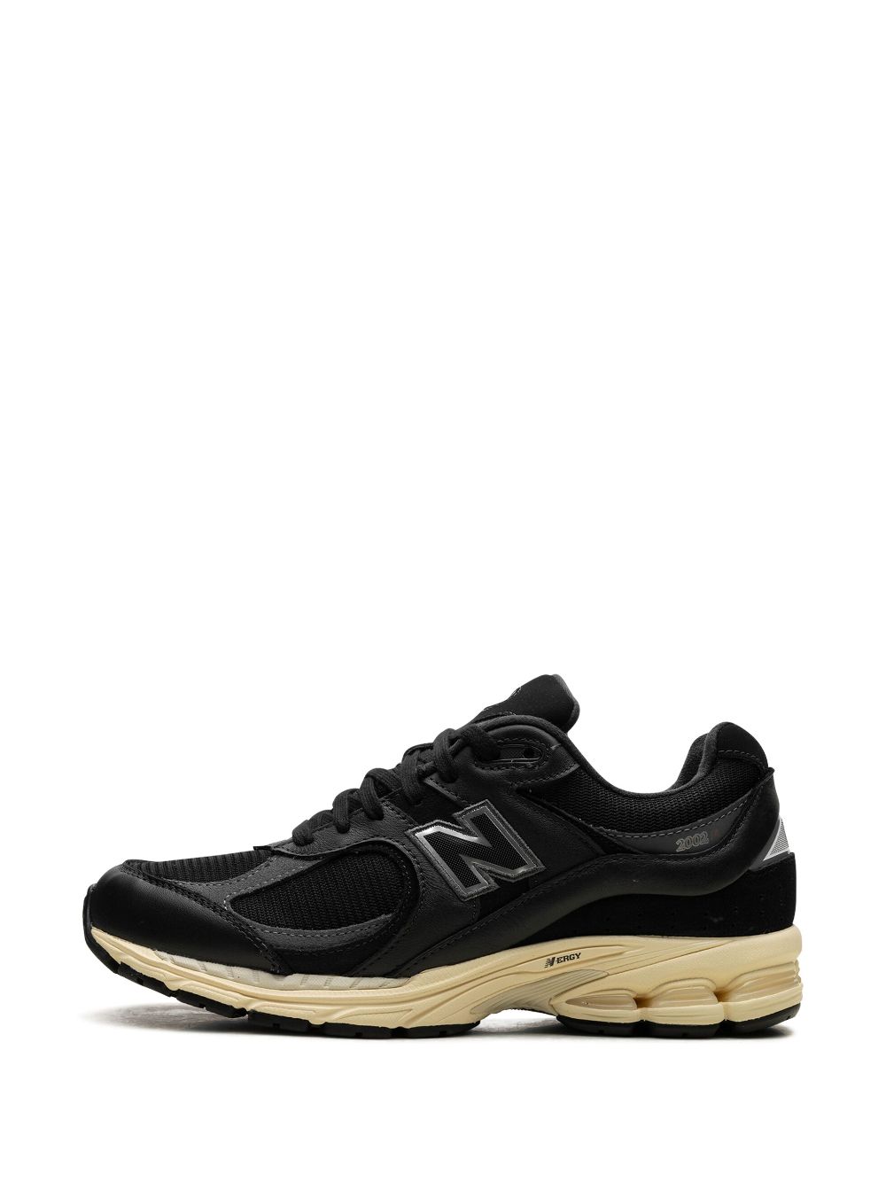 hype New Balance M2002R "Vintage Black White" sneakers 