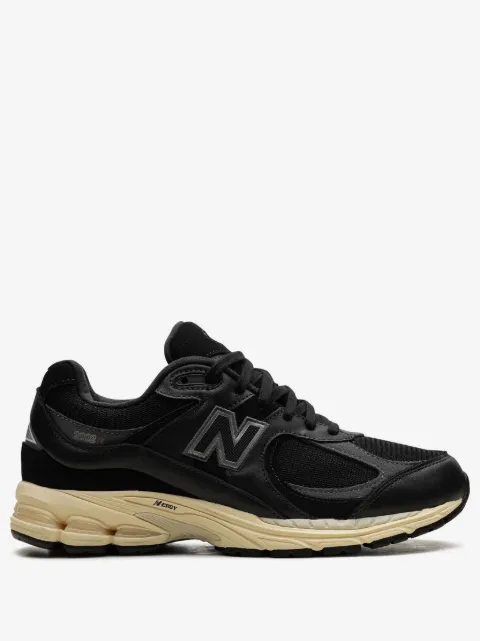 New Balance M2002R "Vintage Black White" sneakers