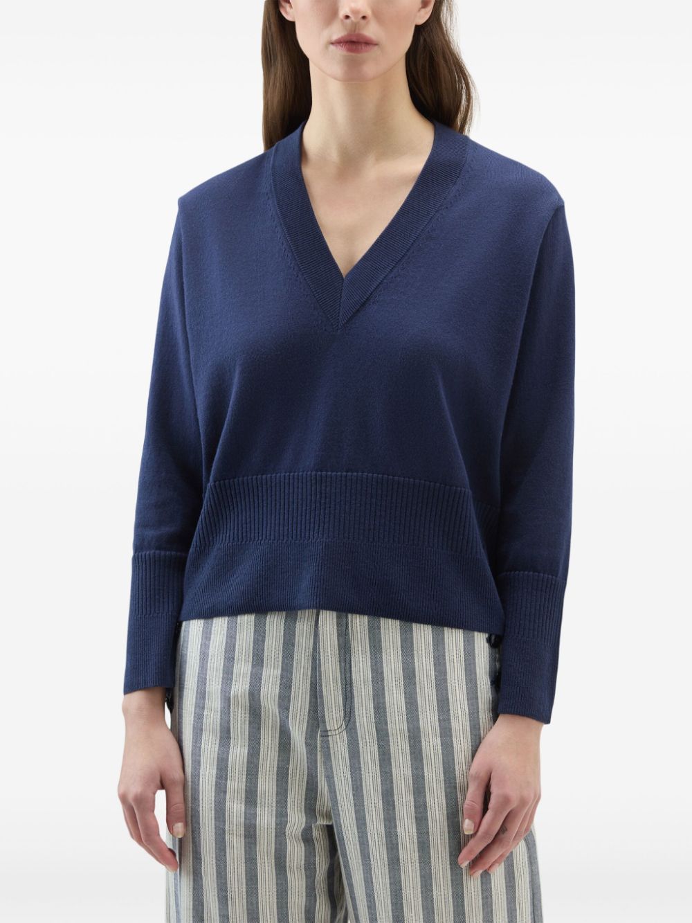 Shop Woolrich V-neck Cotton-cashmere Jumper In Blue