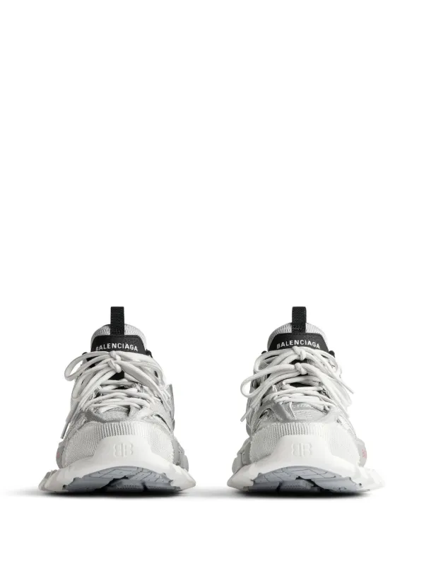 Balenciaga トラック スニーカー | シルバートーン | FARFETCH JP