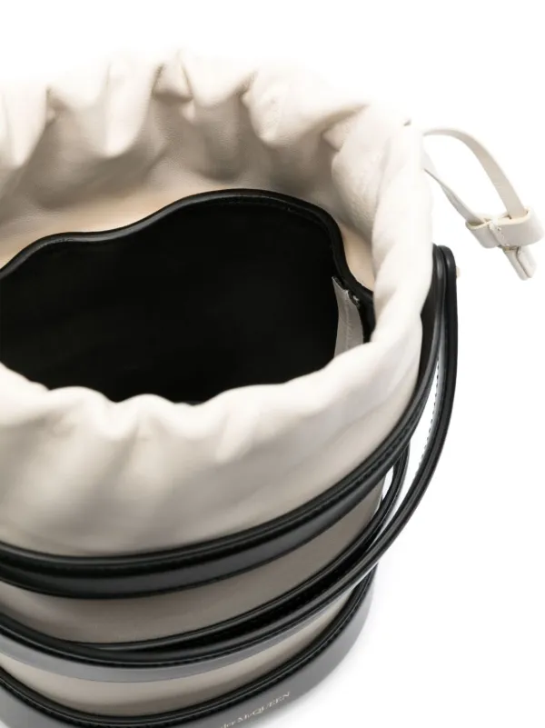Alexander McQueen The Rise Bucket バッグ | ブラック