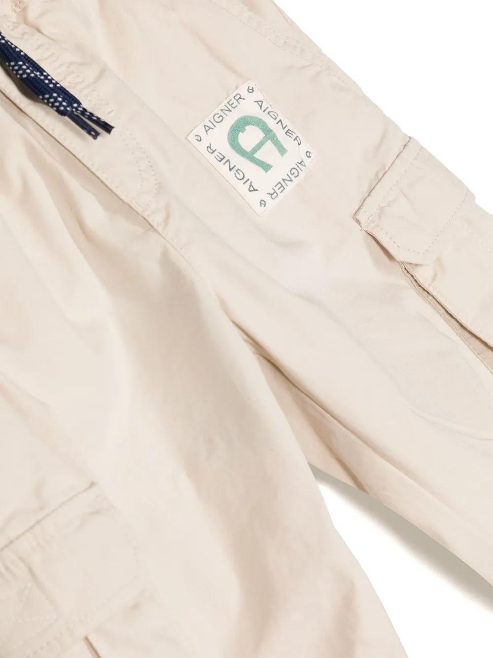 Aigner Cargo-pocket Bermuda Shorts In 中性色