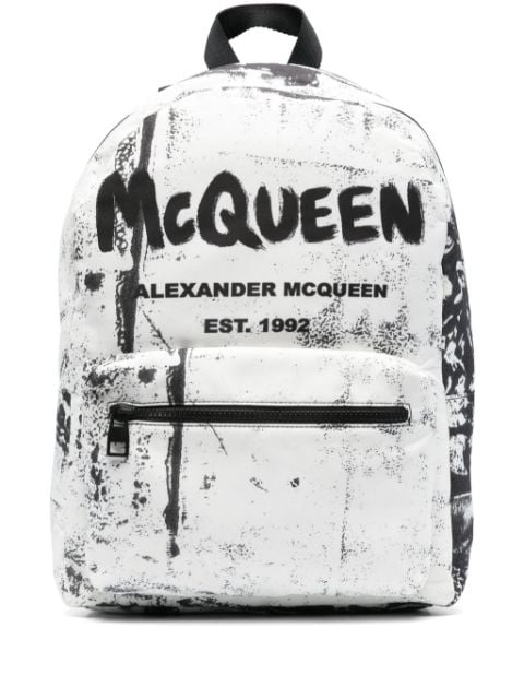 Alexander McQueen mochila con logo estampado