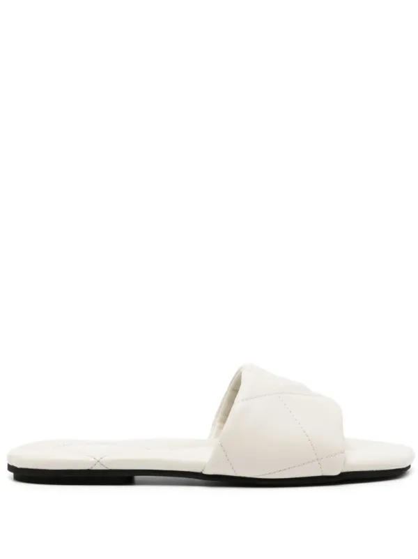 Emporio Armani Eagle-motif Quilted Sandals in White