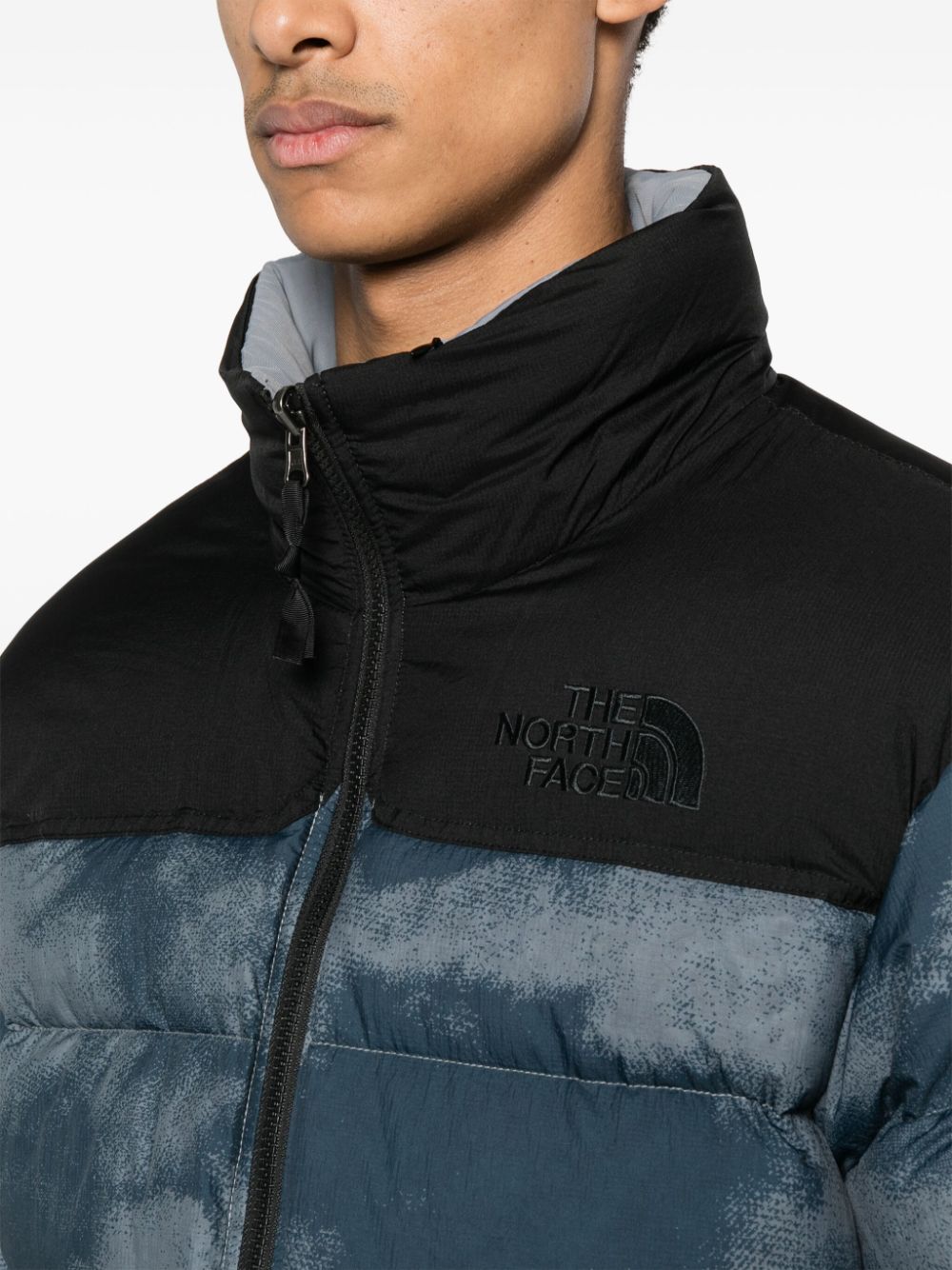 Shop The North Face Logo-embroidered Puffer Jacket In Blue