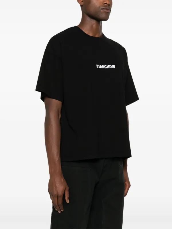 B1ARCHIVE ロゴ Tシャツ | ブラック | FARFETCH JP