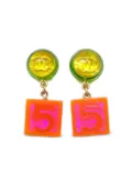 CHANEL Pre-Owned 1997 Cube Number 5 clip-on earrings - Yellow