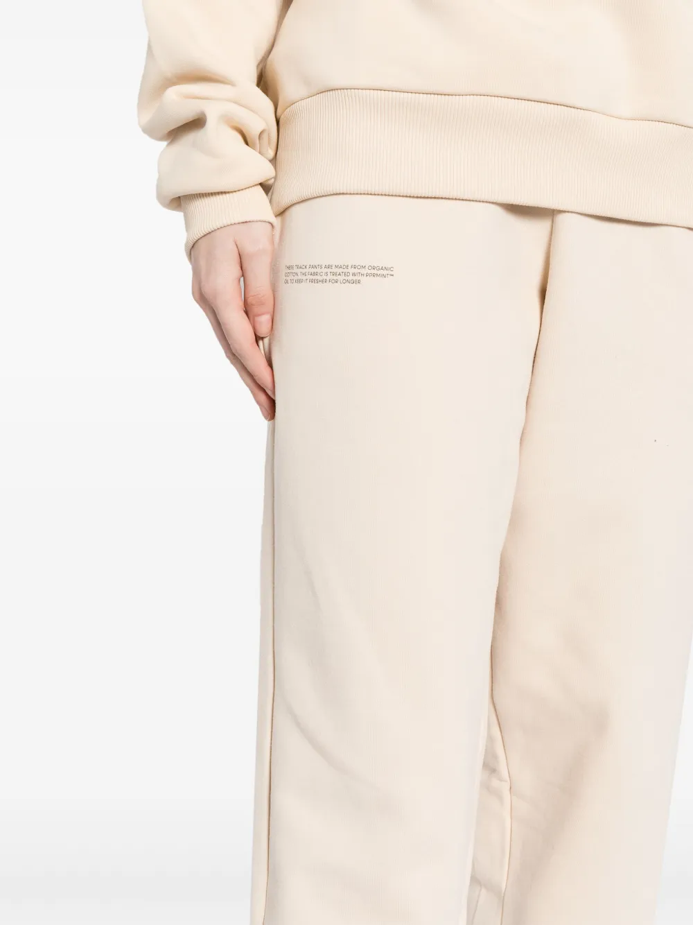 Pangaia 365 middengewicht trainingsshorts Beige