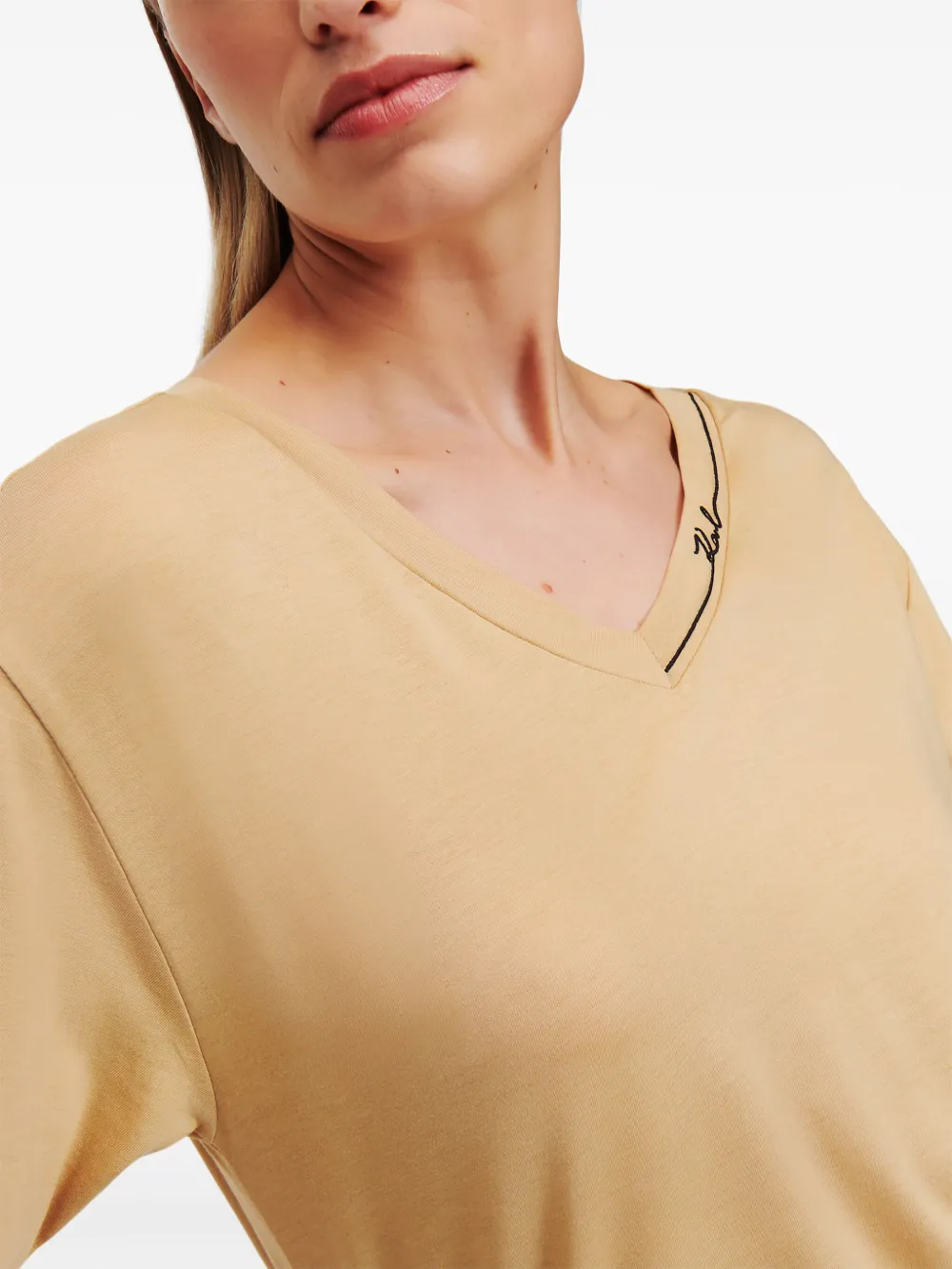 Karl Lagerfeld Signature T-shirt met V-hals Beige
