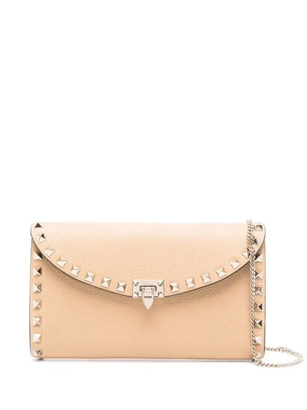 Valentino Garavani ロックスタッズ クラッチバッグ | ブラウン Valentino Garavani ロックスタッズ クラッチバッグ | ブラウン