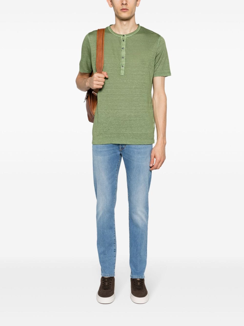 Shop 120% Lino Buttoned Linen T-shirt In Green