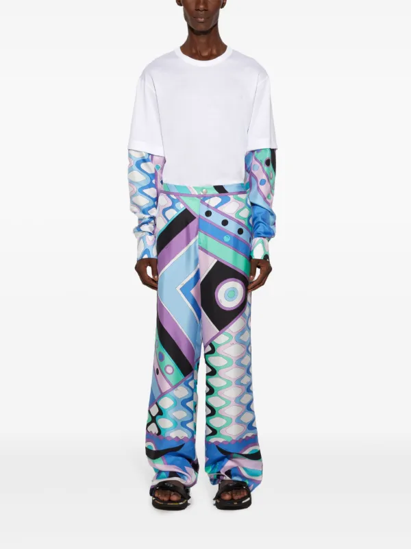 【送料&関税込】Pucci Logo Nylon Pants Pucci Logo nylon pants available on julian-fashion.com