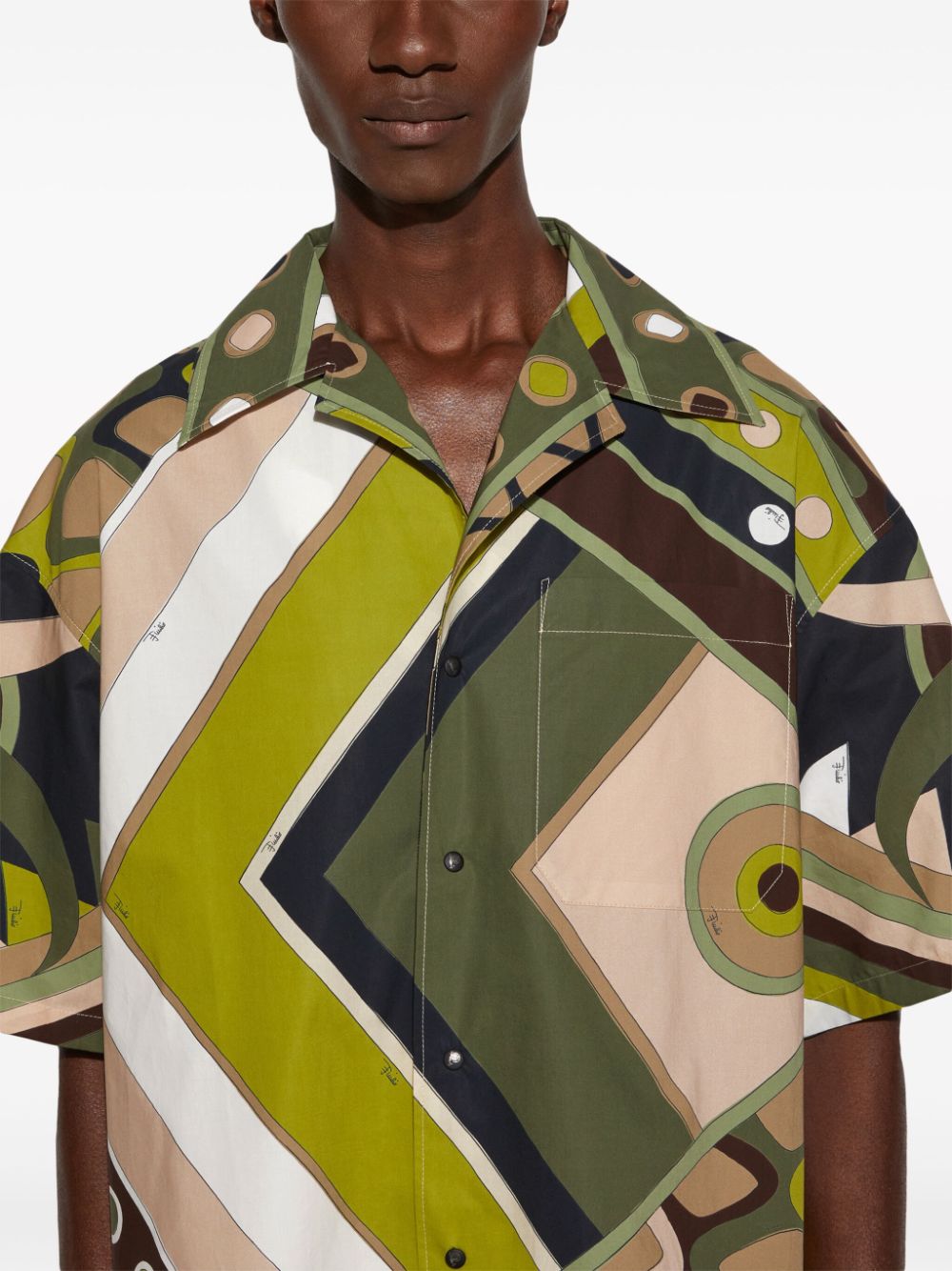 Shop Pucci Vivara-print Cotton Bowling Shirt In Green