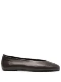 The Row Eva leather ballerina shoes - Brown