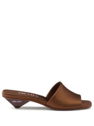 PRADA ミュール23㎝ 初々しく