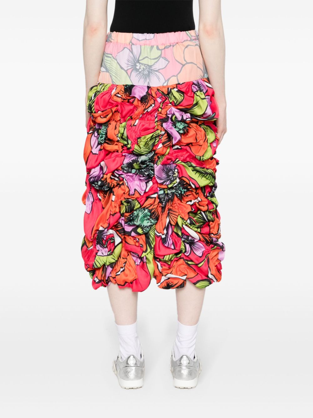 Shop Comme Des Garçons Floral-print Ruched Midi Skirt In Red