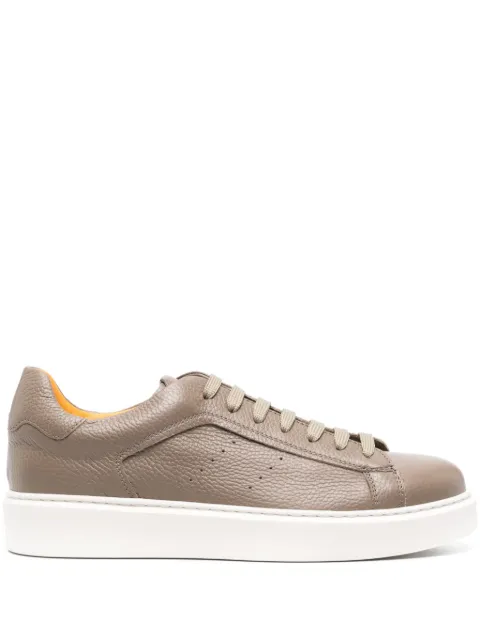Doucal's tenis con plataforma plana