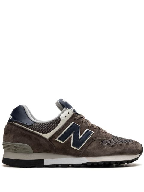 hype New Balance 576 suede sneakers 