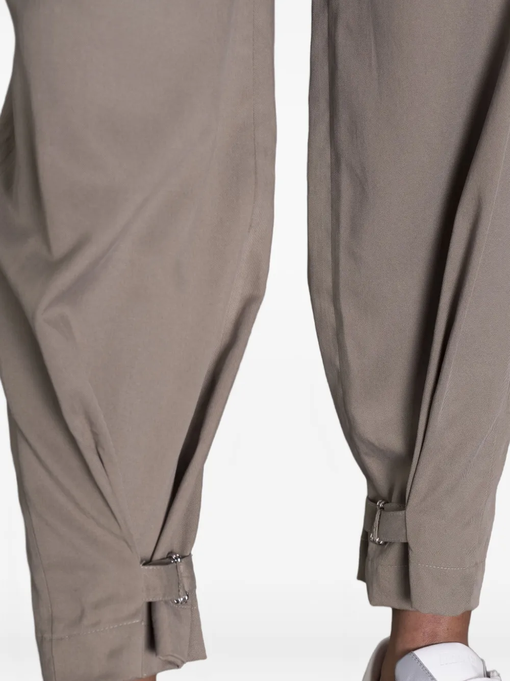 Moorer Plooibroek met gespcuffs Bruin