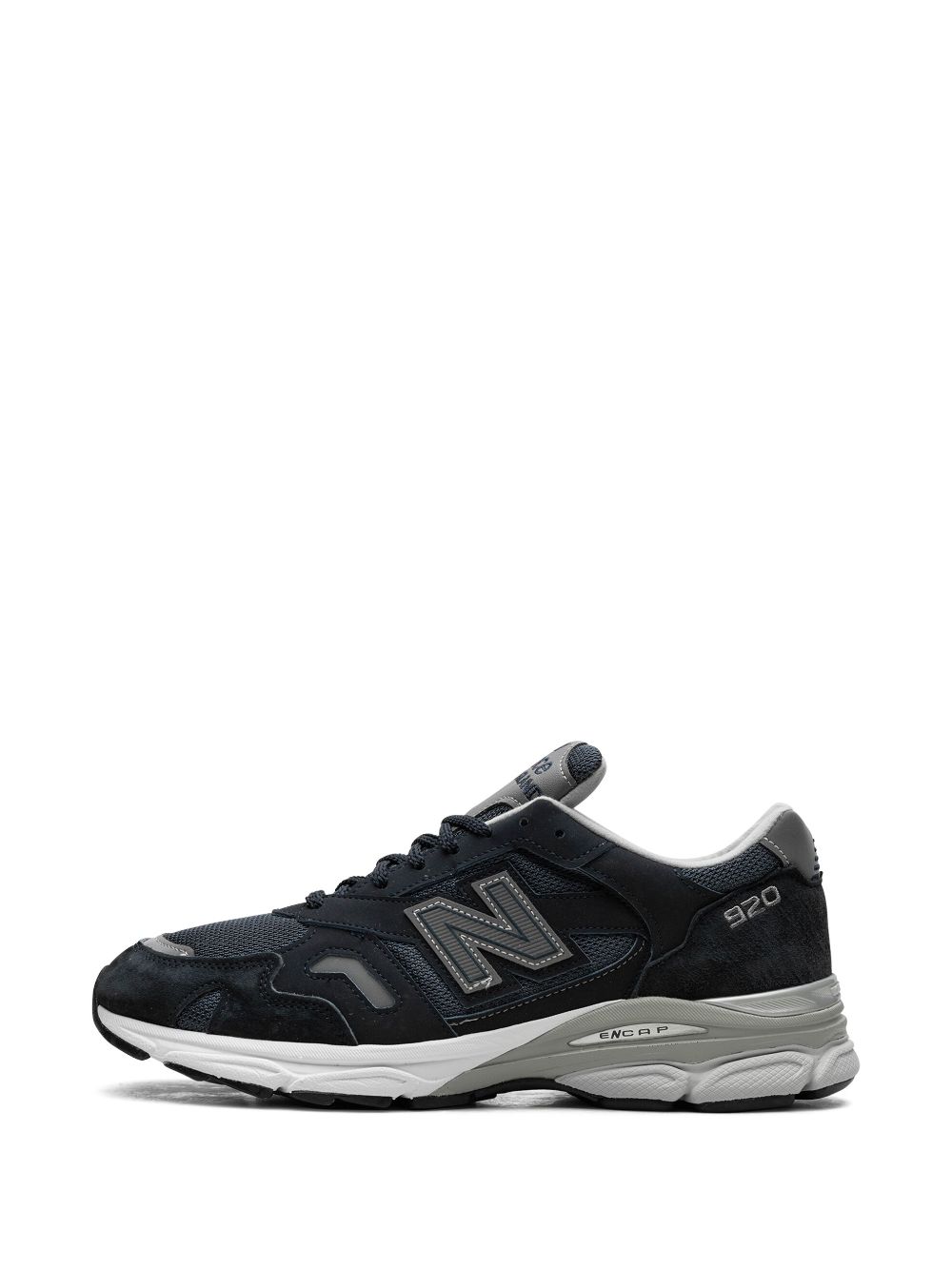 hype New Balance 920 suede sneakers 