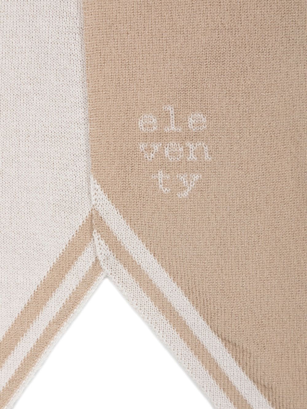 Eleventy Sjaal met jacquard Beige