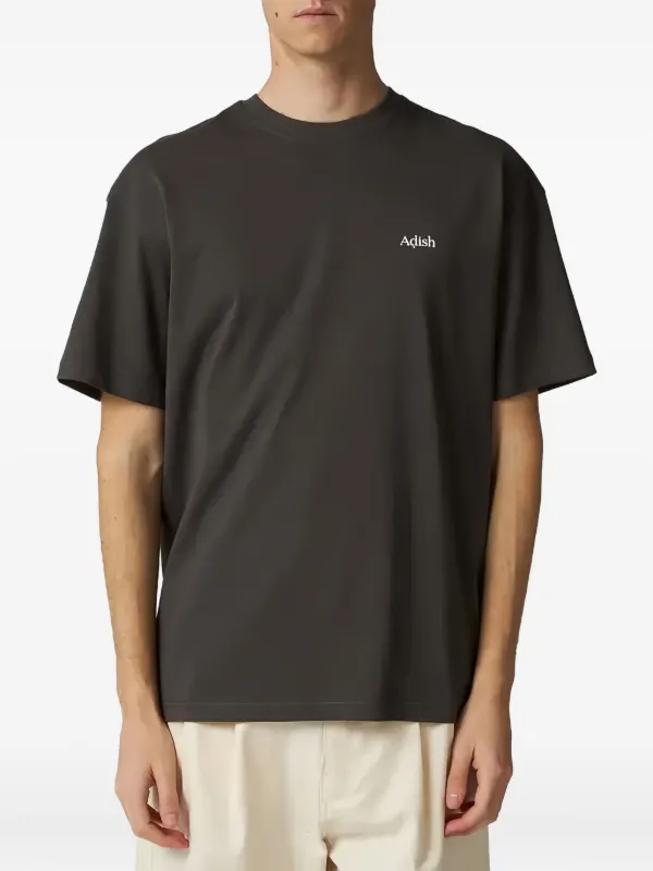 【関税込み】ADISH ブラック Halak Tシャツ Adish ロゴ Tシャツ | ブラック | FARFETCH JP