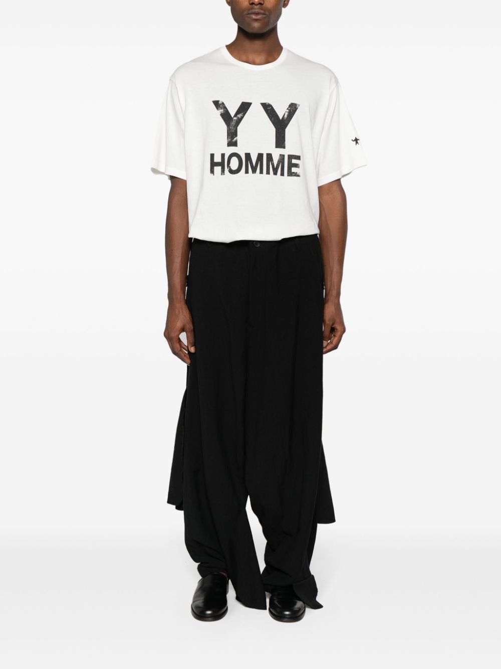 Shop Yohji Yamamoto Logo-print Cotton T-shirt In White